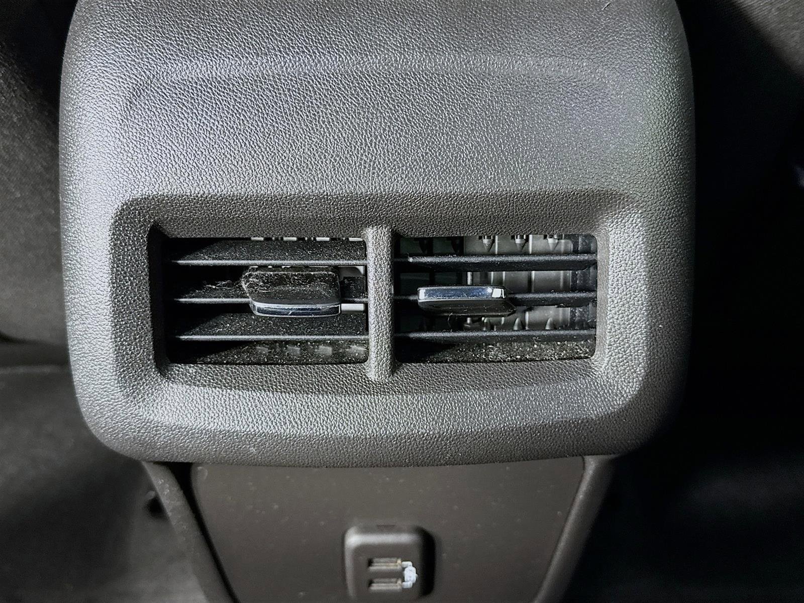 Certified 2023 GMC Terrain SLE w/ Driver Convenience Package image 24