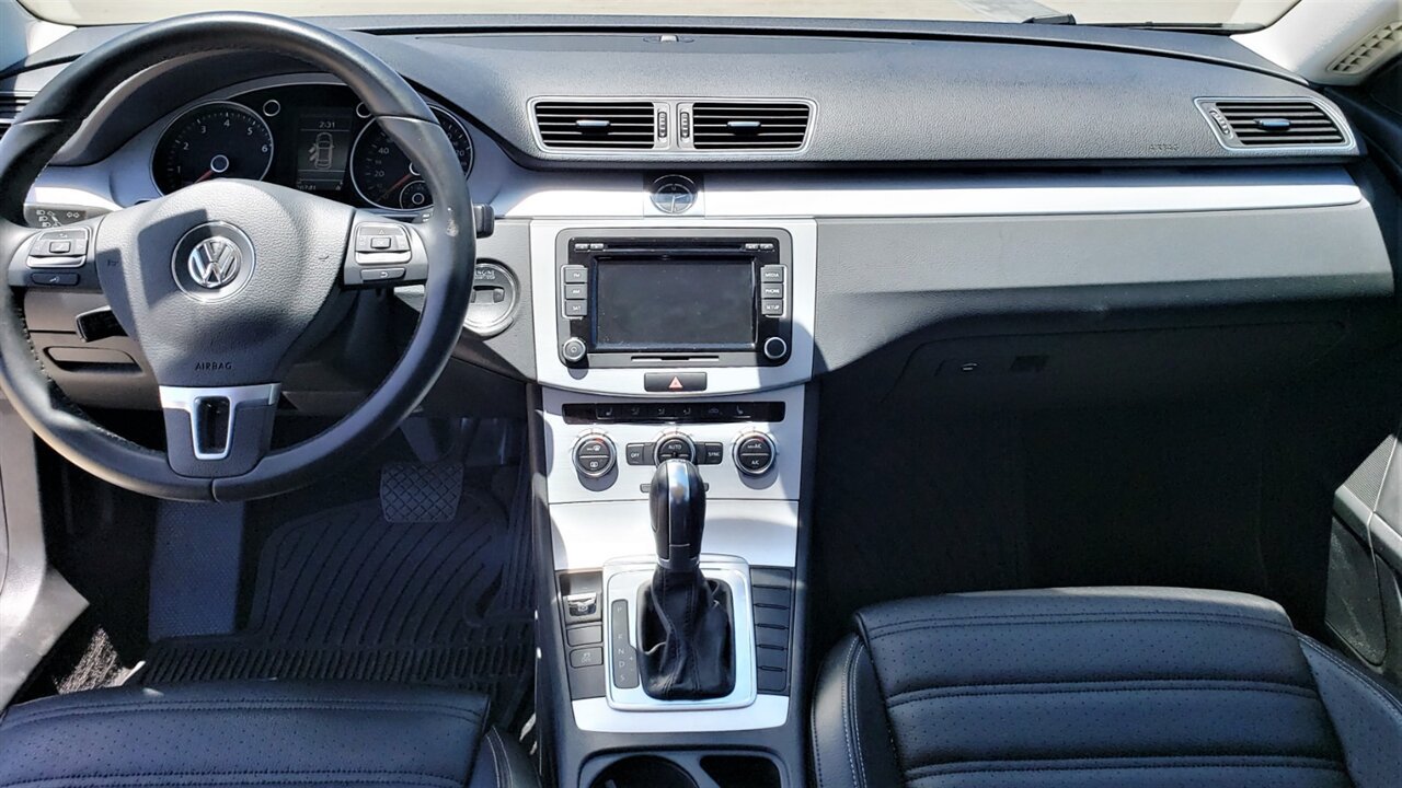 Used 2013 Volkswagen CC Sport FWD image 12