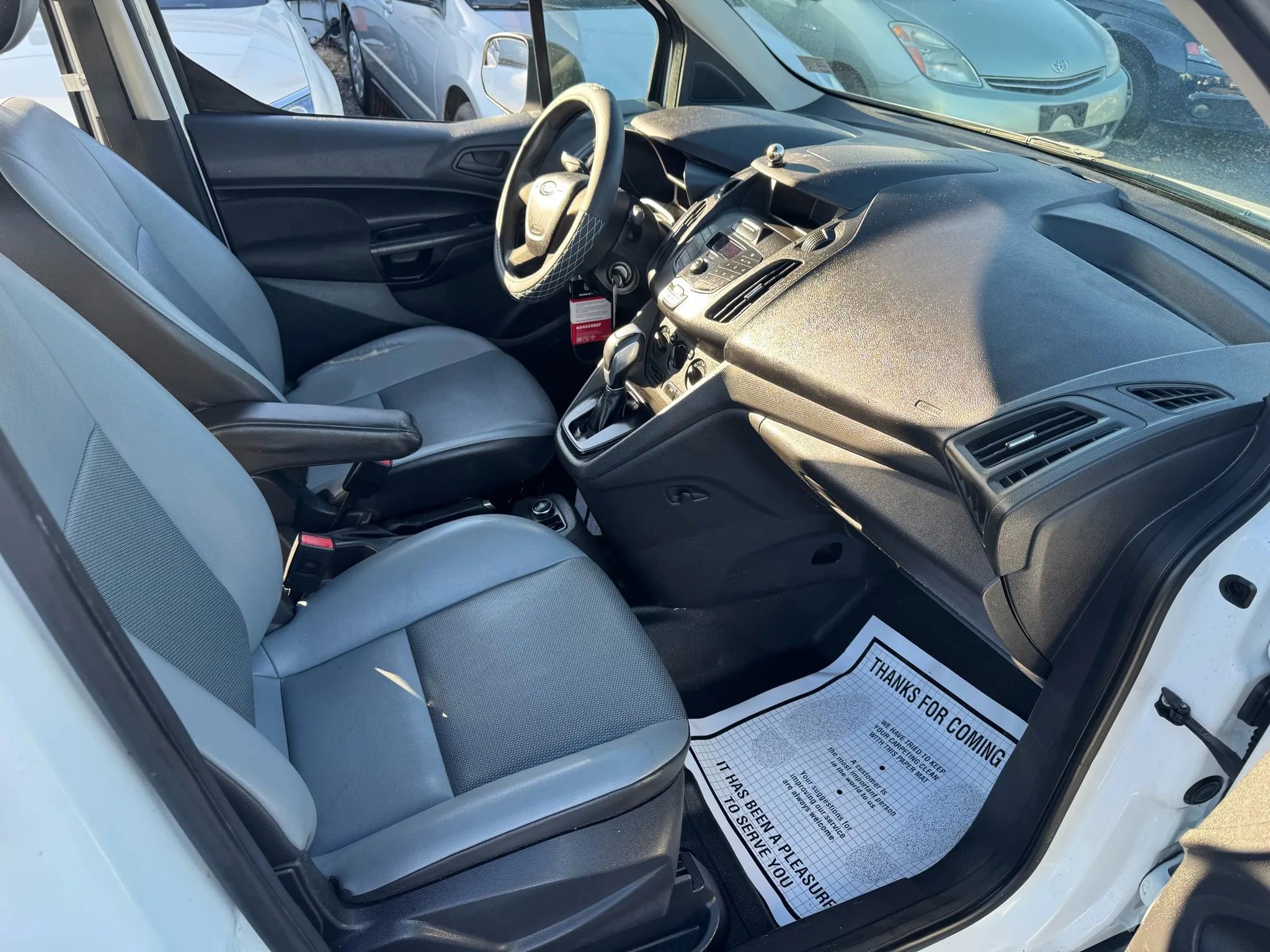 Used 2015 Ford Transit Connect XL image 18