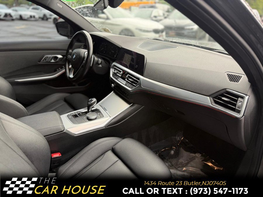Used 2021 BMW 330i xDrive Sedan w/ Convenience Package AWD/4WD image 23