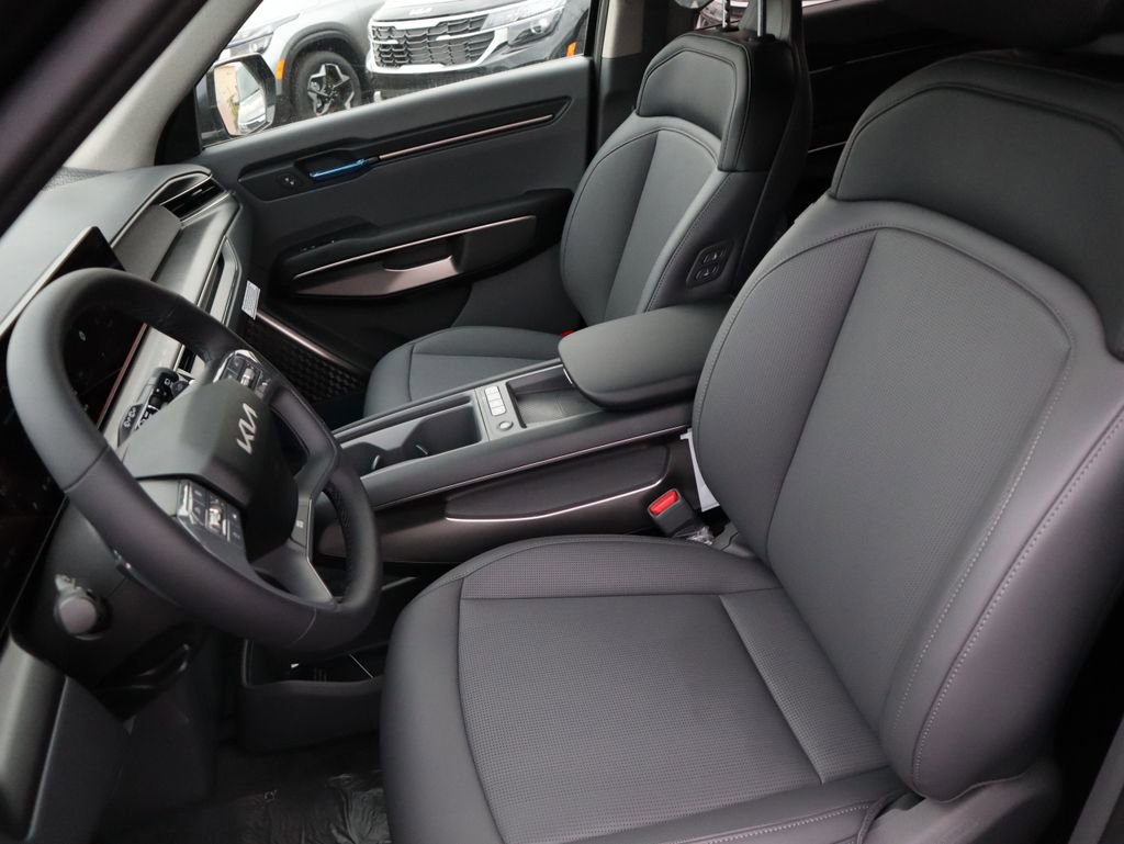 New 2026 Kia EV9 Light RWD image 24