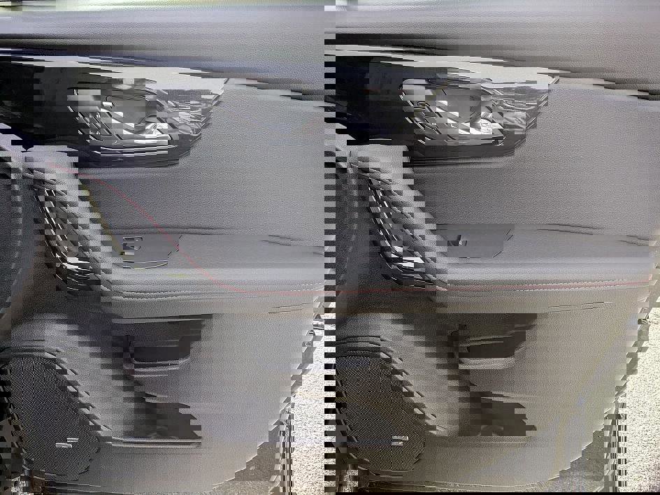 New 2025 Chevrolet Blazer RS w/ Driver Confidence II Package image 36