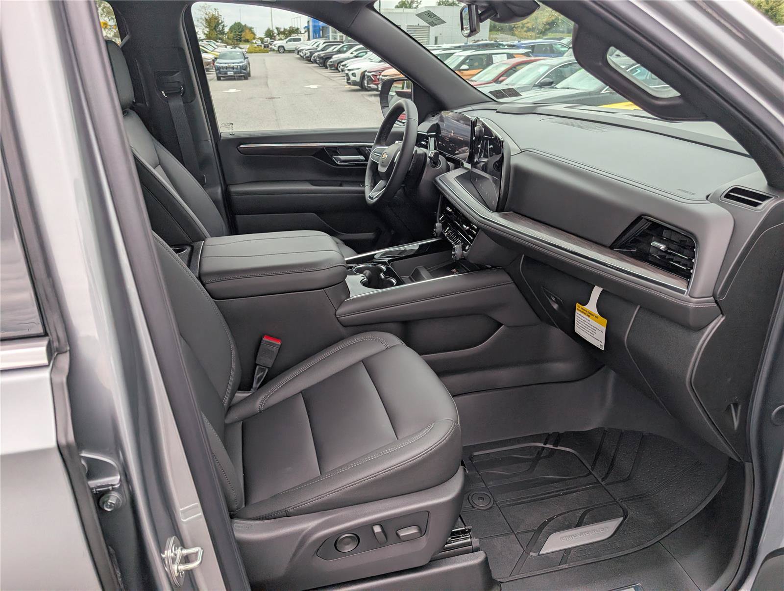 New 2026 Chevrolet Tahoe LT w/ Comfort Package AWD/4WD image 6
