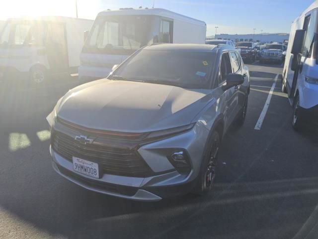 Used 2023 Chevrolet Blazer LT w/ Convenience Package FWD image 1