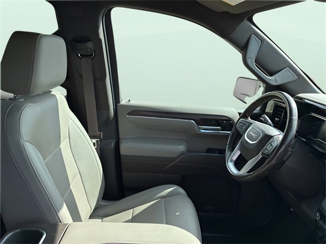 Used 2022 GMC Sierra 1500 SLT w/ SLT Premium Plus Package image 11