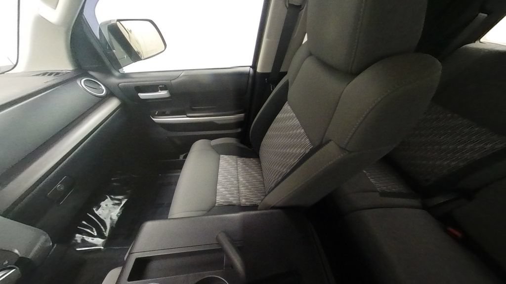 Certified 2019 Toyota Tundra SR5 AWD/4WD image 21