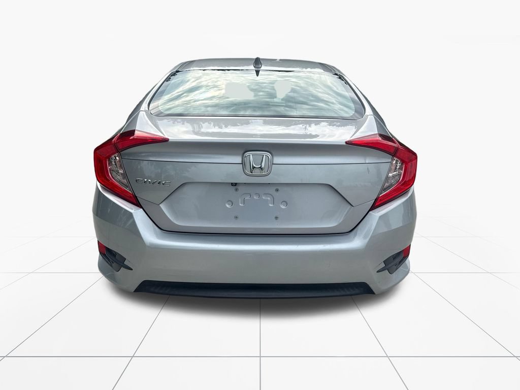 Used 2018 Honda Civic EX image 7