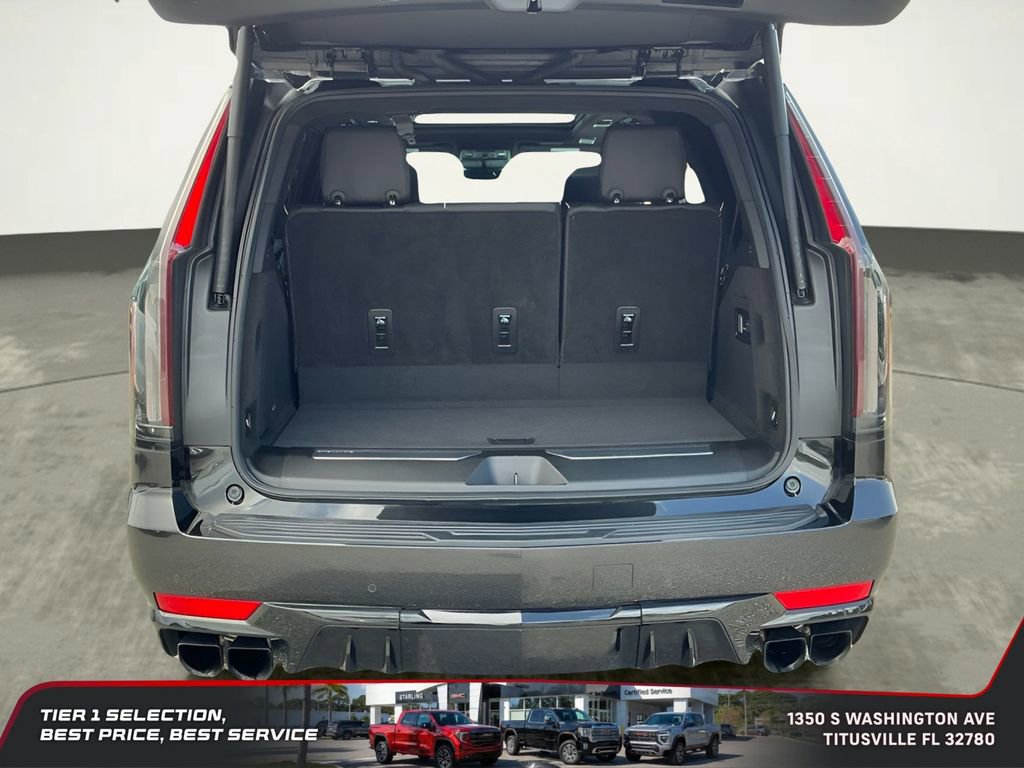 Used 2024 Cadillac Escalade V w/ LPO, ONYX Package AWD/4WD image 21