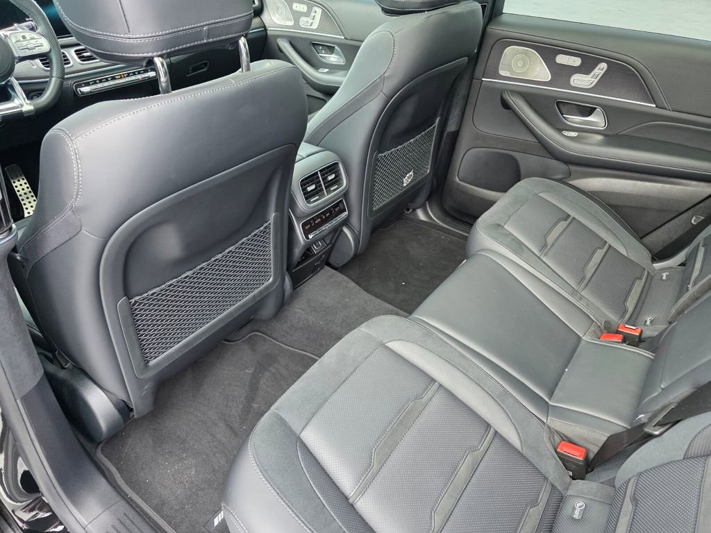 Used 2023 Mercedes-Benz GLS 63 AMG 4MATIC w/ Warmth & Comfort Package image 15