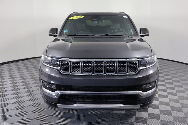 Used 2023 Jeep Grand Wagoneer Series II w/ Premium Group II image 3