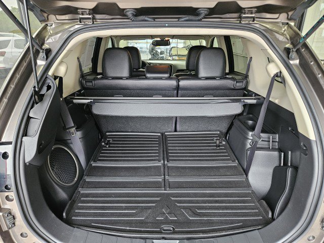 Used 2018 Mitsubishi Outlander LE FWD image 10