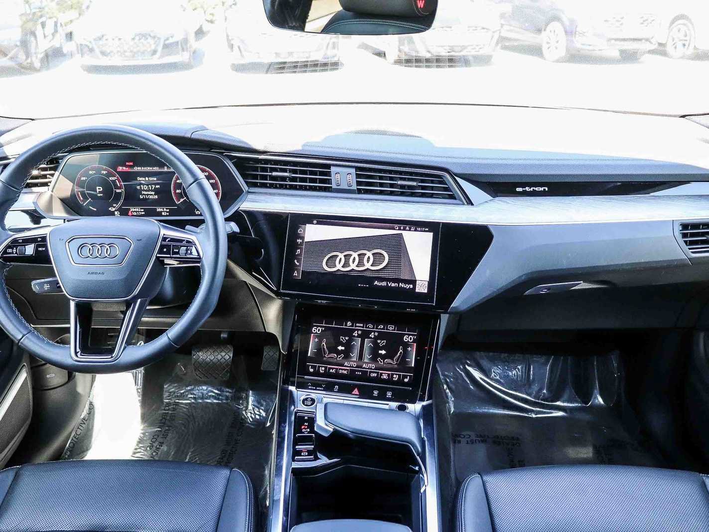 Certified 2023 Audi e-tron Premium Plus w/ Premium Plus Package AWD/4WD image 13