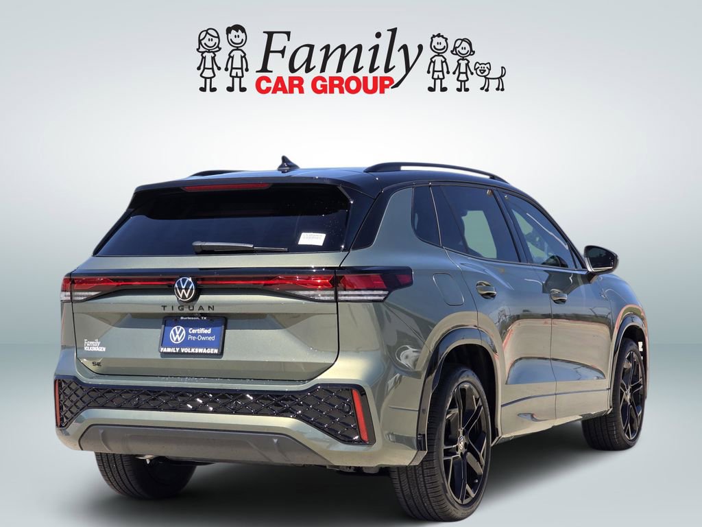Used 2026 Volkswagen Tiguan SE R-Line FWD image 4
