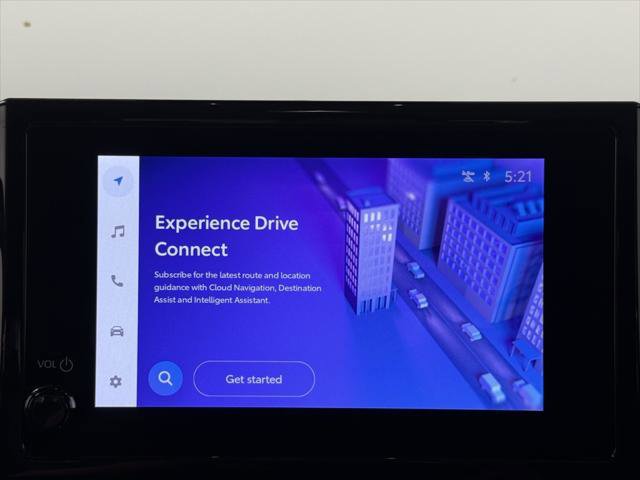 Certified 2025 Toyota Corolla LE image 25