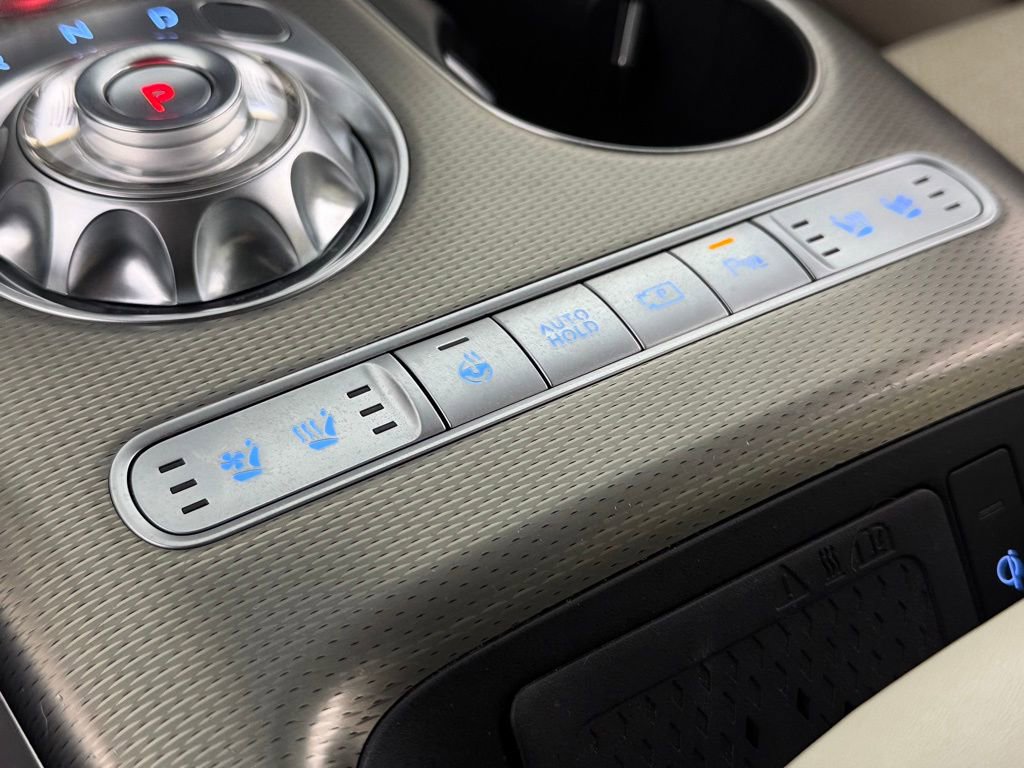 Used 2023 Genesis GV60 Advanced image 20