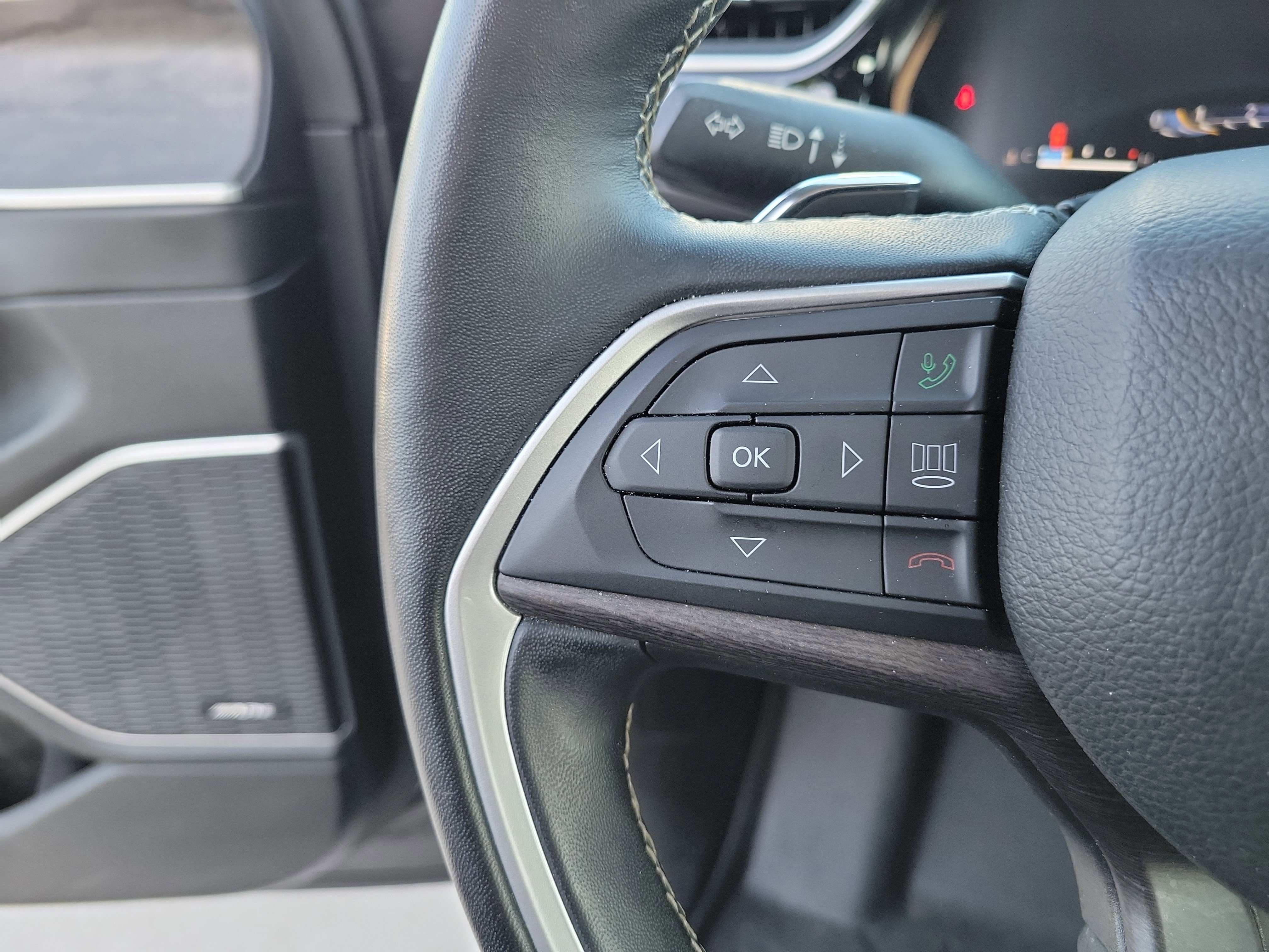 Certified 2022 Jeep Grand Cherokee Limited RWD image 26