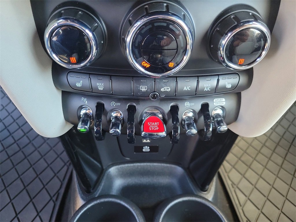 Used 2023 MINI Cooper S image 34