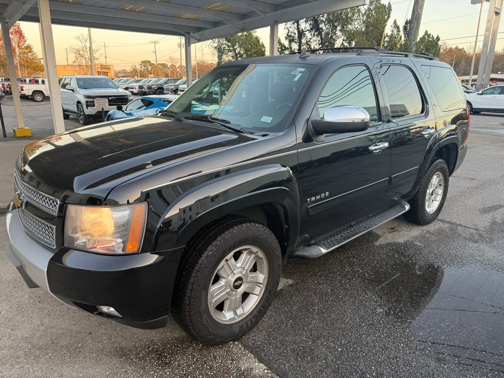 Used 2013 Chevrolet Tahoe LT w/ Suspension Package, Off-Road video 1
