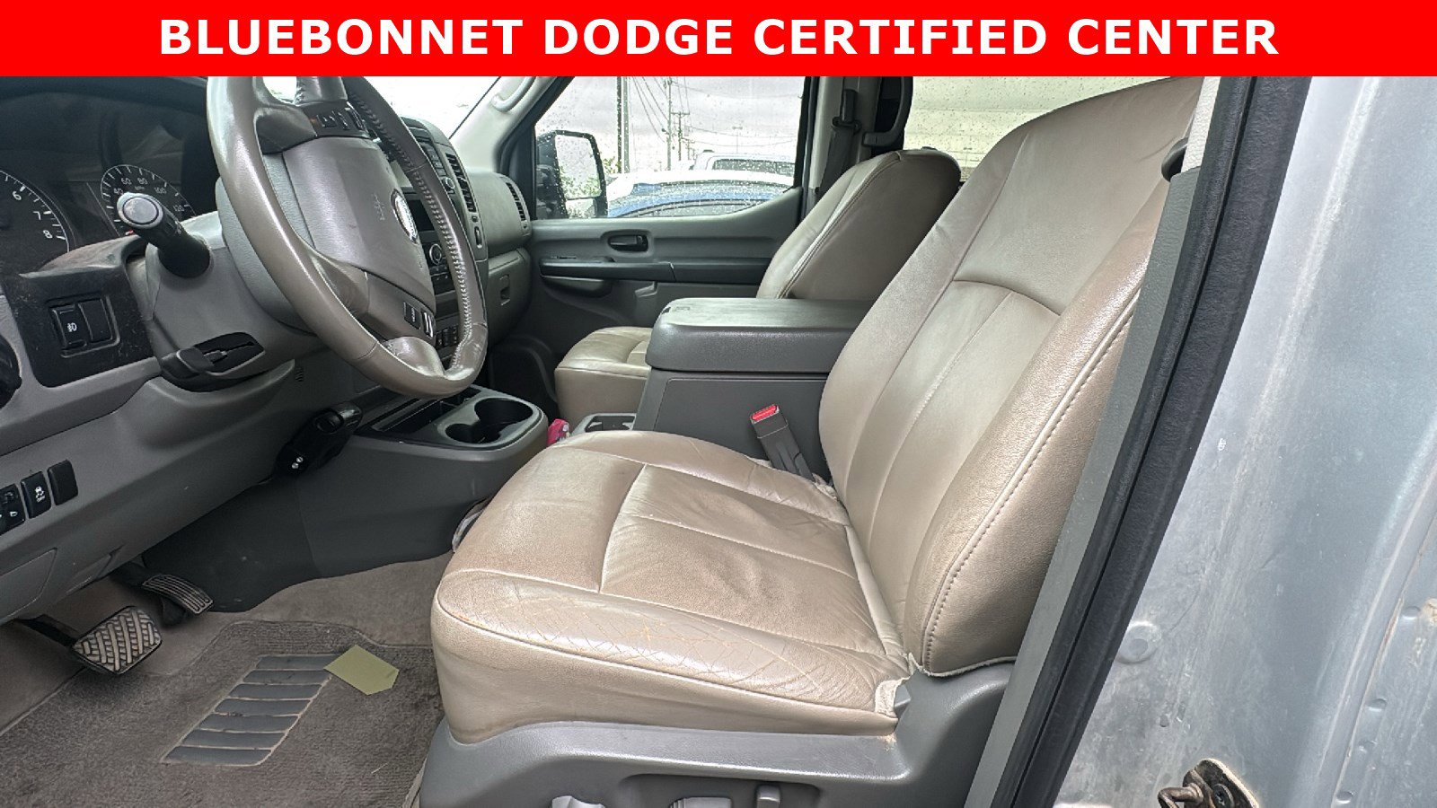 Used 2016 Nissan NV 3500 SL image 20
