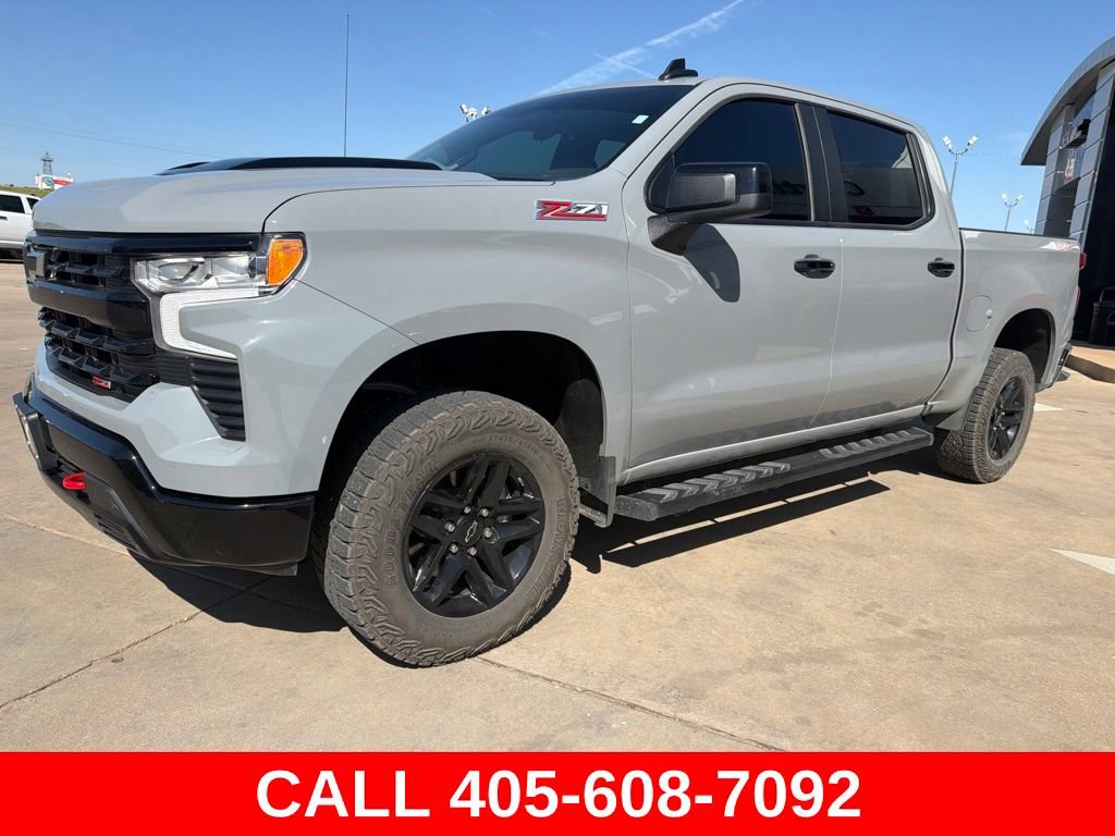 Used 2024 Chevrolet Silverado 1500 LT Trail Boss w/ Convenience Package II AWD/4WD image 6