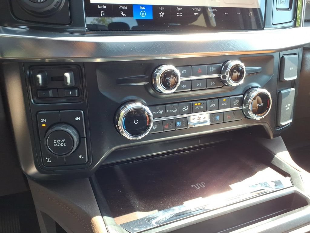 New 2026 Ford F250 King Ranch w/ Chrome Package AWD/4WD image 23