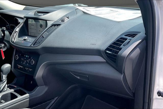 Used 2017 Ford Escape SE w/ Equipment Group 201A image 15