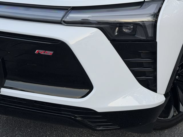 Used 2024 Chevrolet Blazer EV RS RWD image 12