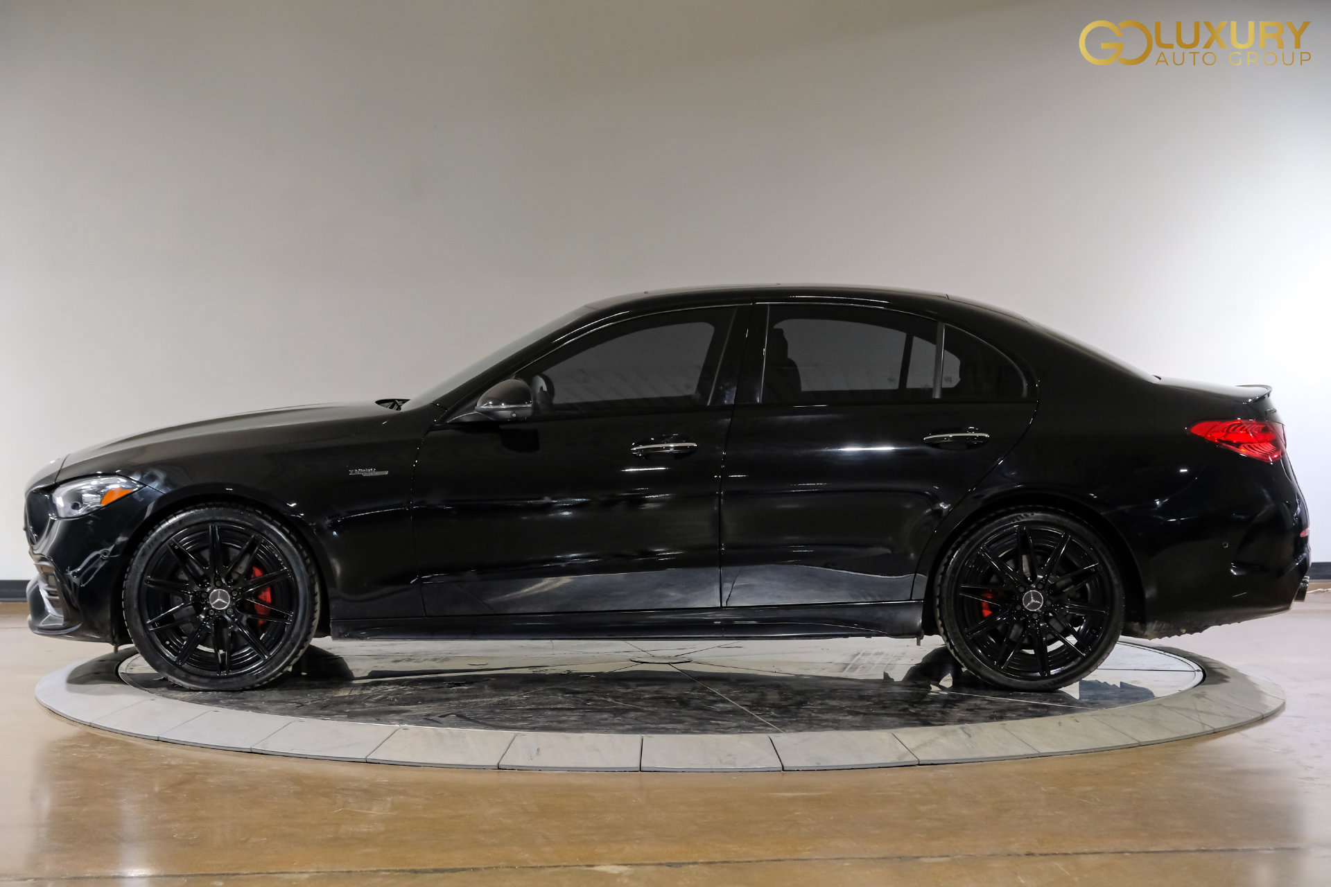 Used 2024 Mercedes-Benz C 43 AMG 4MATIC Sedan w/ AMG Dynamic Plus Package image 13