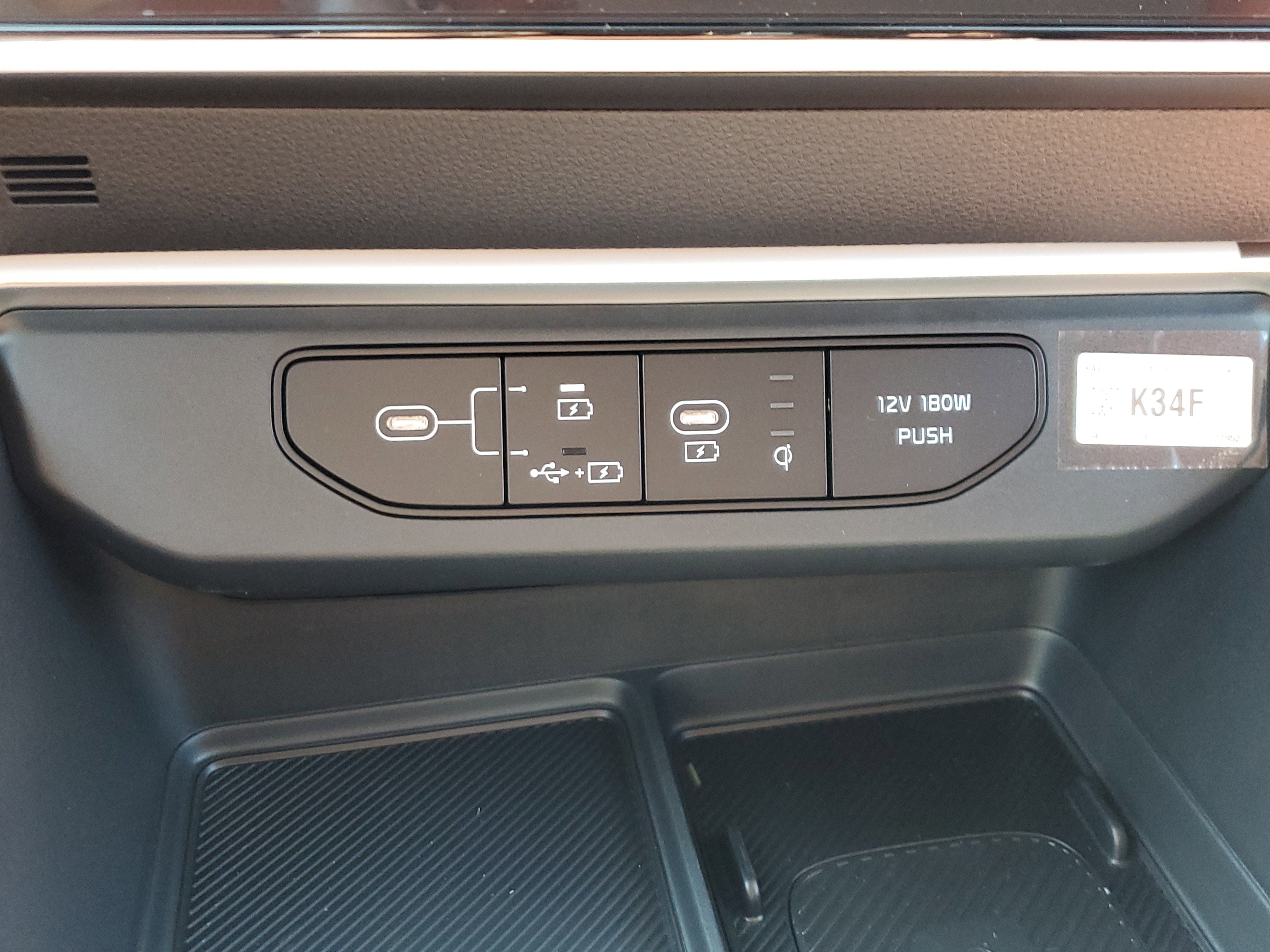 New 2026 Kia Carnival EX image 21