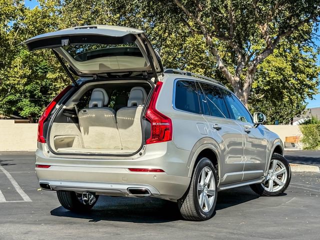 Used 2016 Volvo XC90 T8 Momentum w/ Vision Package image 21