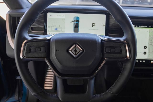 Used 2022 Rivian R1T Adventure image 10
