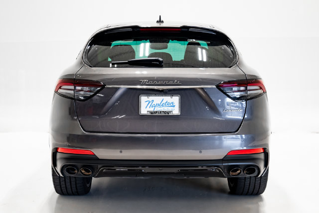 Used 2022 Maserati Levante Modena AWD/4WD image 30