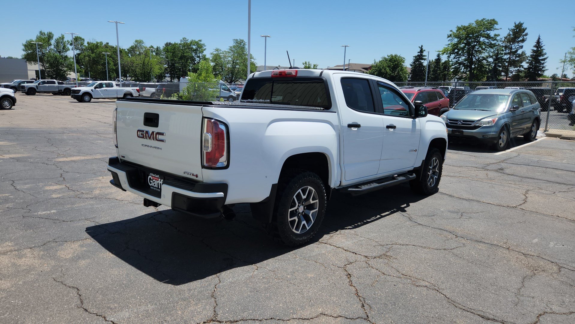 Used 2021 GMC Canyon AT4 w/ Driver Alert Package AWD/4WD image 11