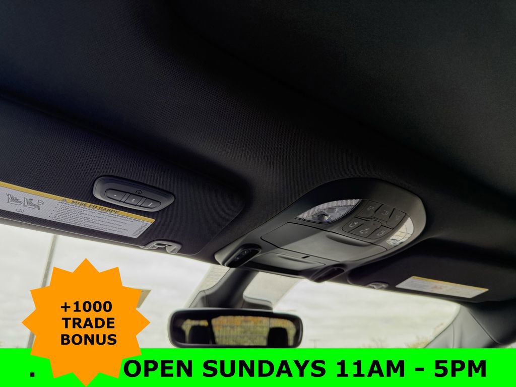 New 2026 Chrysler Pacifica Limited w/ Uconnect Theater Family Group image 27