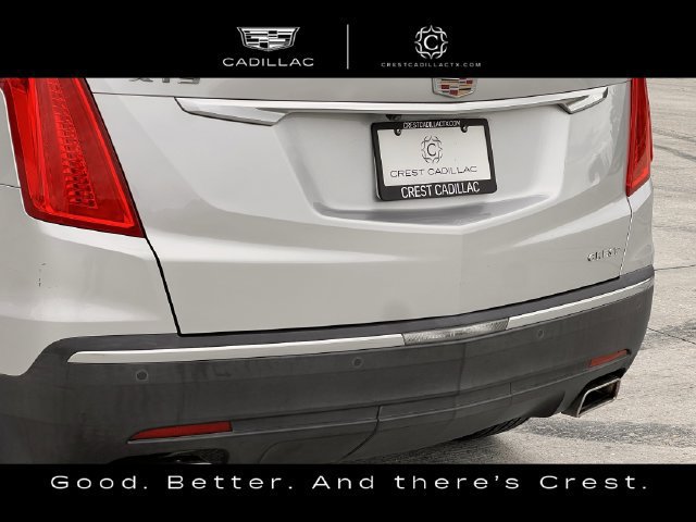 Used 2017 Cadillac XT5 Premium Luxury FWD image 9