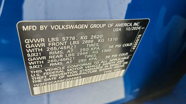 Used 2025 Volkswagen Atlas Cross Sport SEL Premium R-Line AWD/4WD image 61