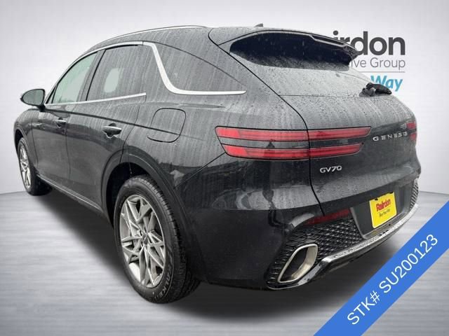 Used 2025 Genesis GV70 2.5T image 4