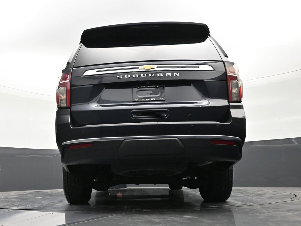 Used 2023 Chevrolet Suburban LS image 23