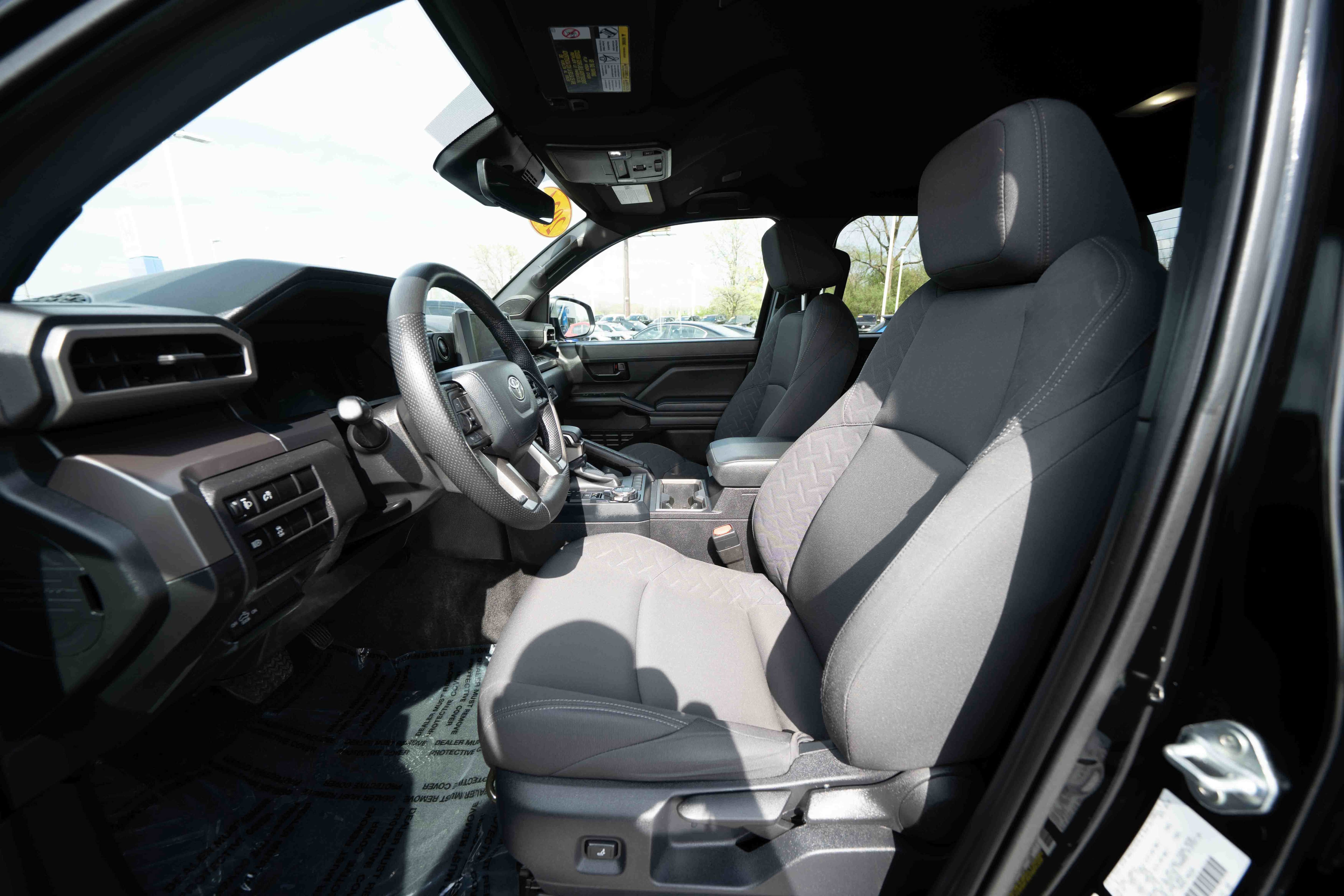 Used 2024 Toyota Tacoma SR5 image 9