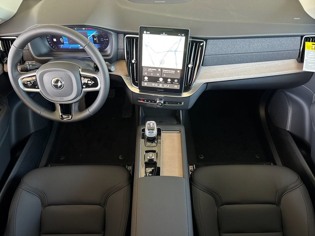 New 2026 Volvo XC90 T8 Plus AWD/4WD image 12