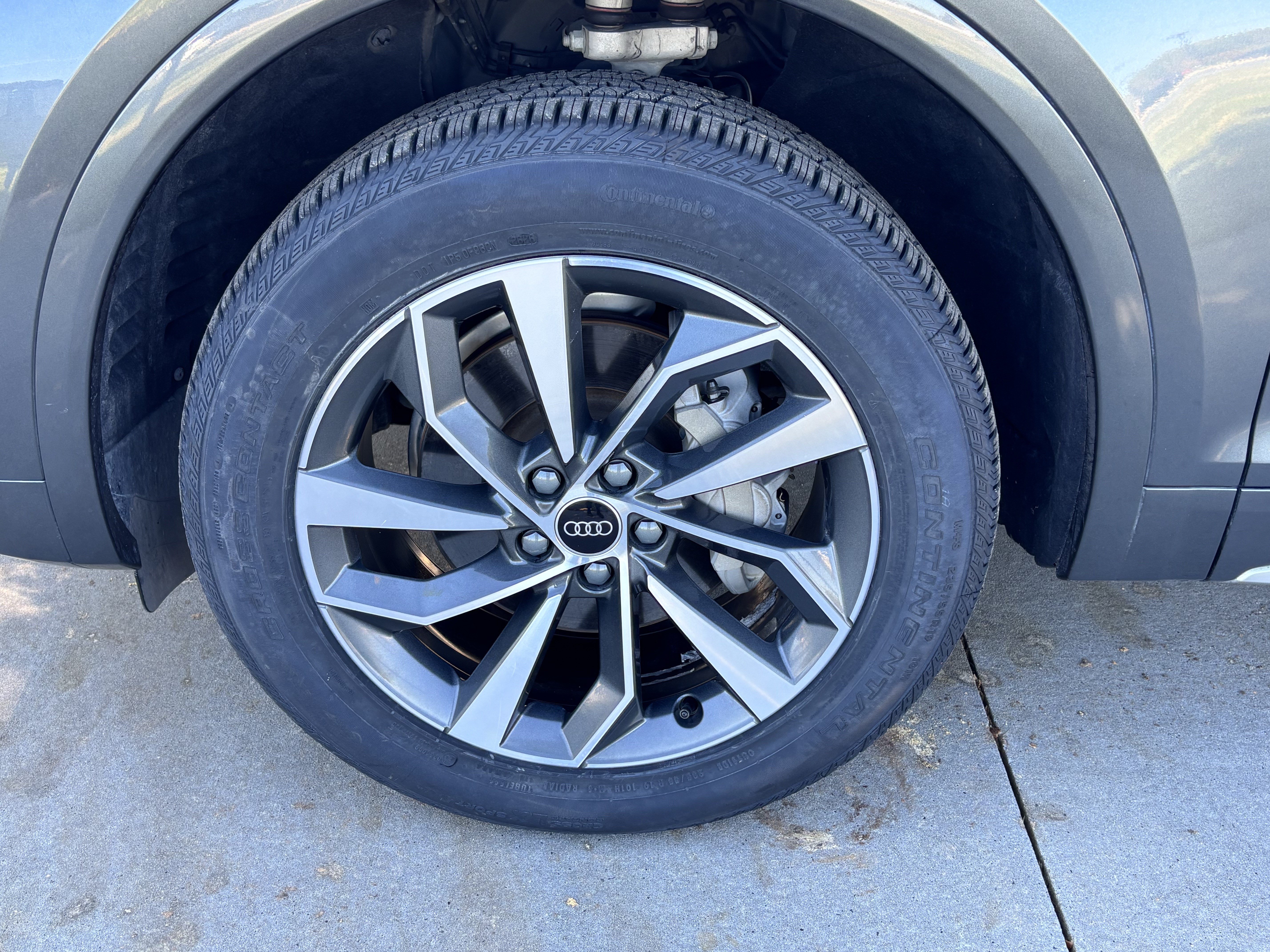Certified 2024 Audi Q5 2.0T Premium Plus w/ Premium Plus Package AWD/4WD image 13