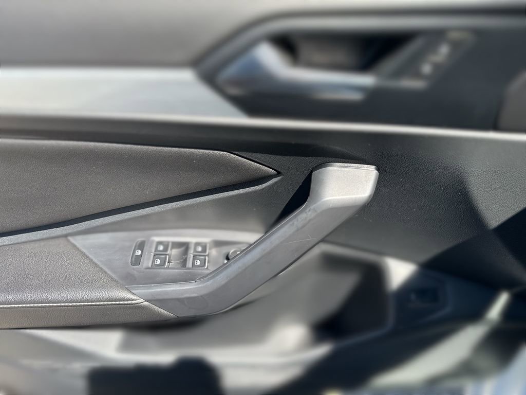 Used 2025 Volkswagen Jetta S FWD image 15