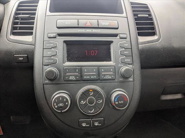 Used 2013 Kia Soul FWD image 13