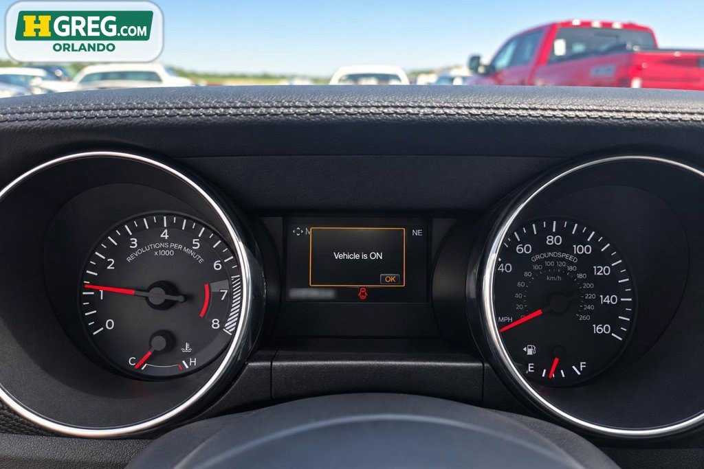 Used 2018 Ford Mustang Coupe RWD image 17