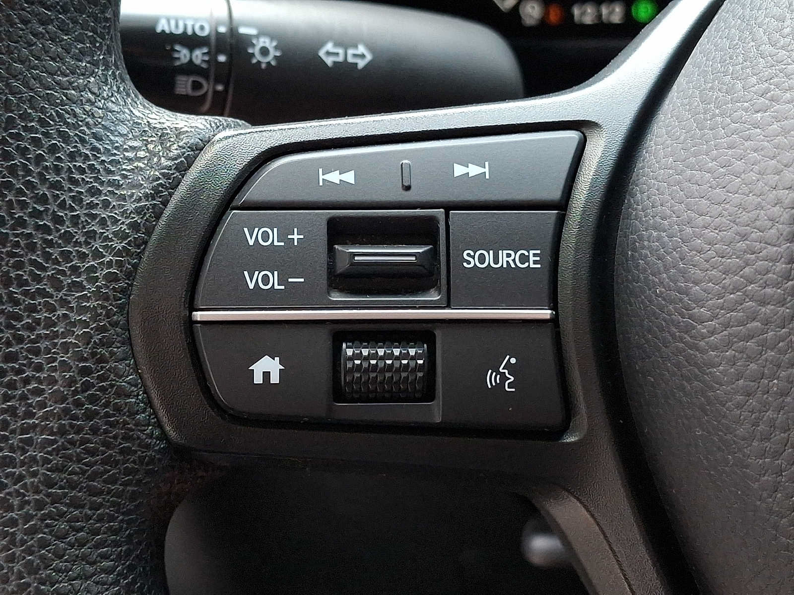 Used 2023 Honda CR-V EX image 18