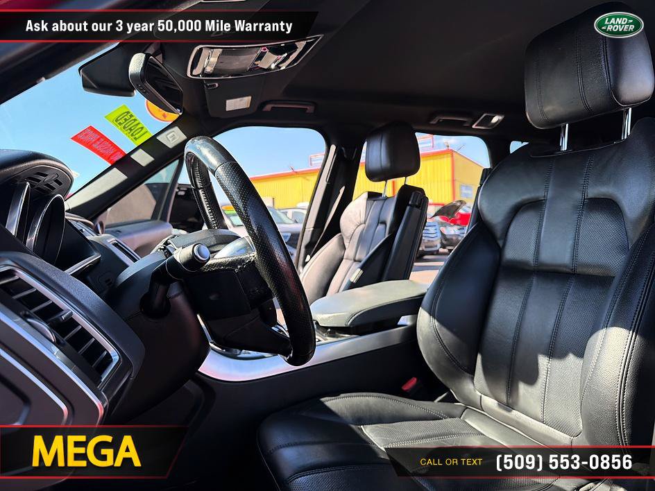 Used 2015 Land Rover Range Rover Sport SE AWD/4WD image 11
