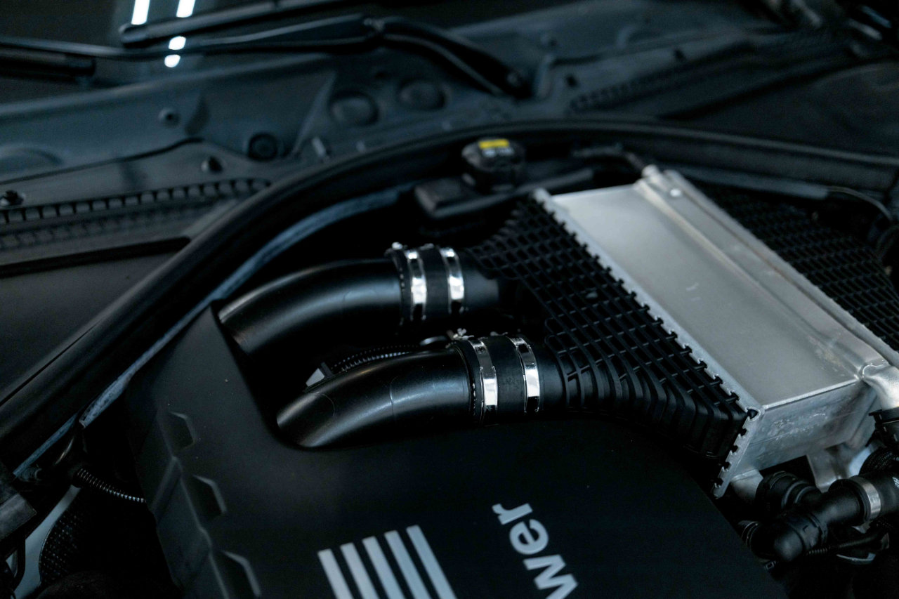 Used 2019 BMW M4 CS w/ Executive Package image 96