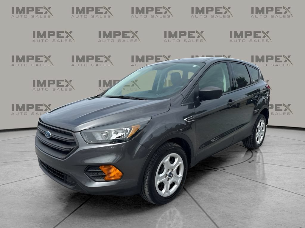 Used 2019 Ford Escape S FWD image 1