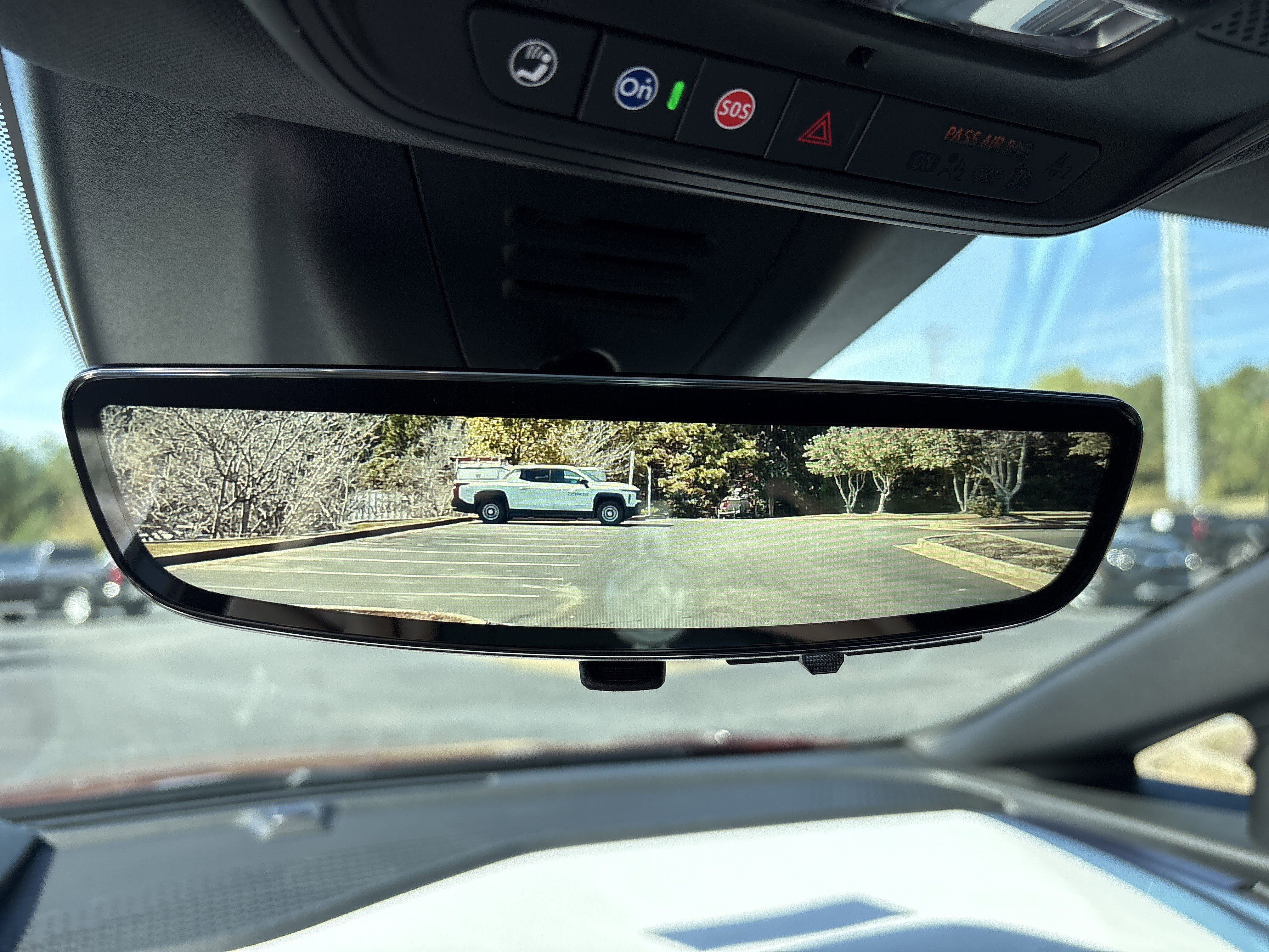 New 2026 Chevrolet Equinox EV LT w/ Convenience Package II image 31