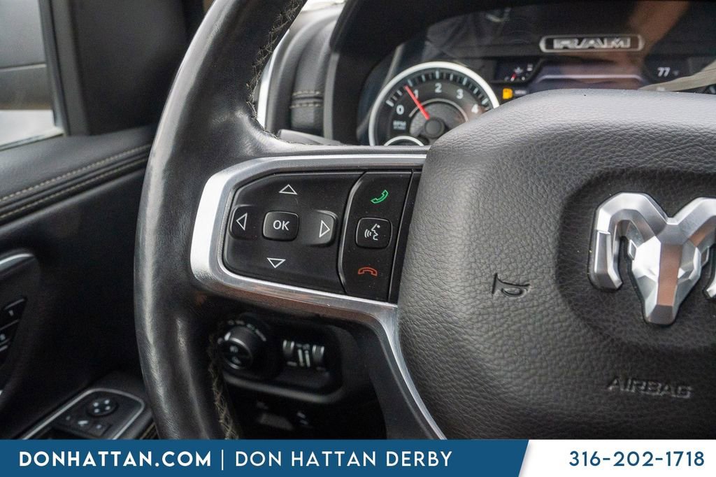 Used 2019 RAM 1500 Laramie AWD/4WD image 12